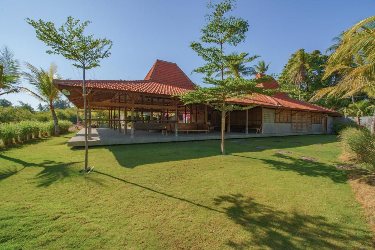 Mangroove Bay Boutique Hostel Banyuwedang Luaran gambar