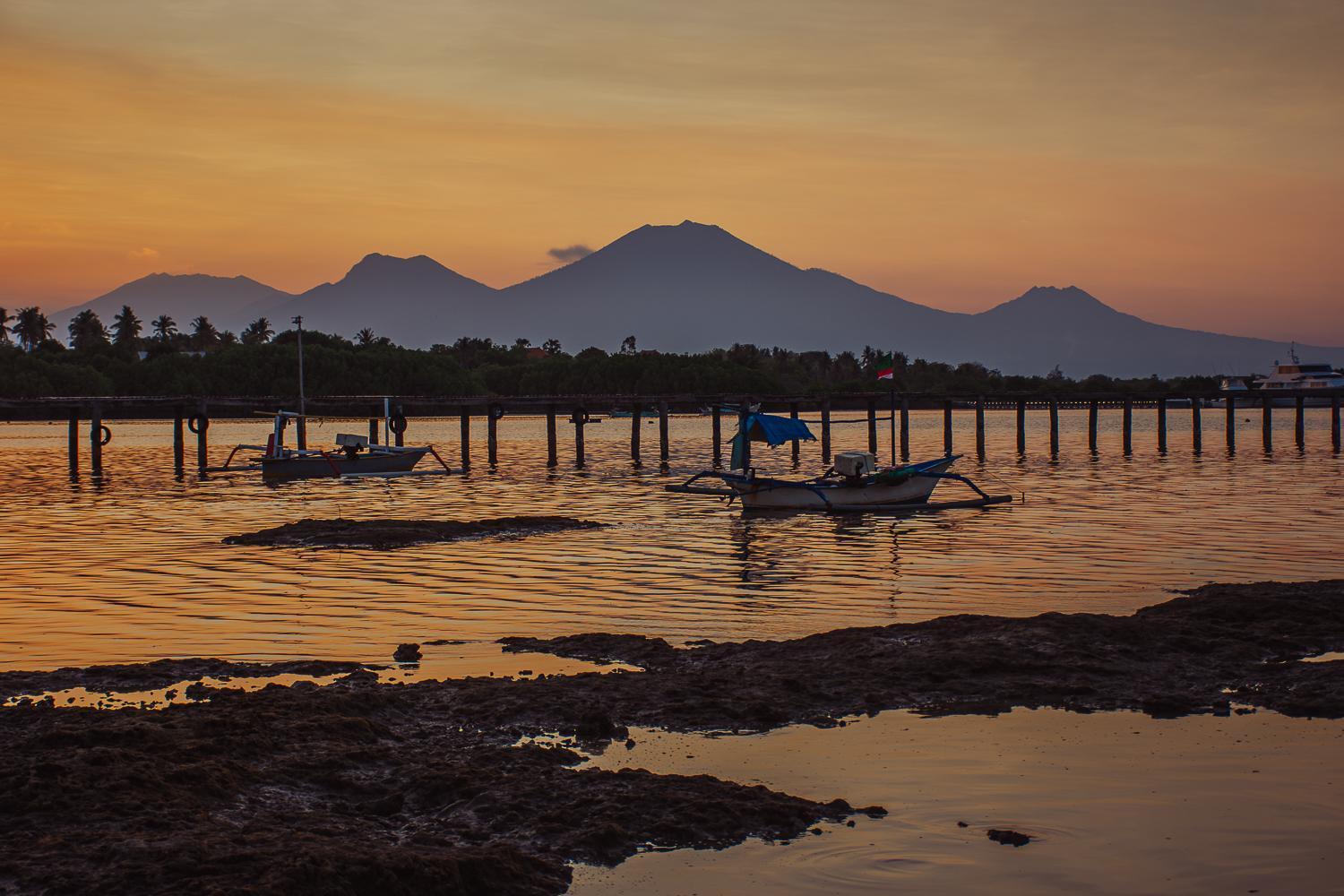 Mangroove Bay Boutique Hostel Banyuwedang Luaran gambar